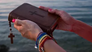 The 'Sacramental Shame' Many LGBTQ+ Conservative Christians Wrestle with – and How they Find Healing