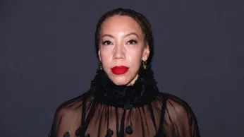 Obama Portraitist Amy Sherald Cancels Smithsonian Show Over Transgender Censorship