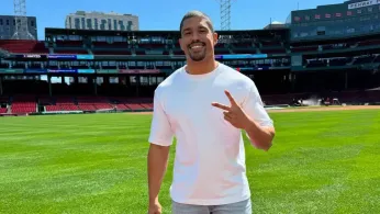 Anthony Bowens Hits a Home Run: AEW Star Fulfills Lifelong Dream with San Francisco Giants