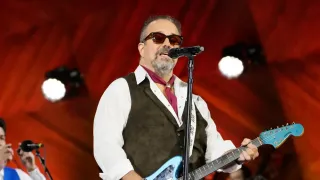 Raul Malo, the Soulful Tenor and Frontman of the Mavericks, Has Died at Age 60